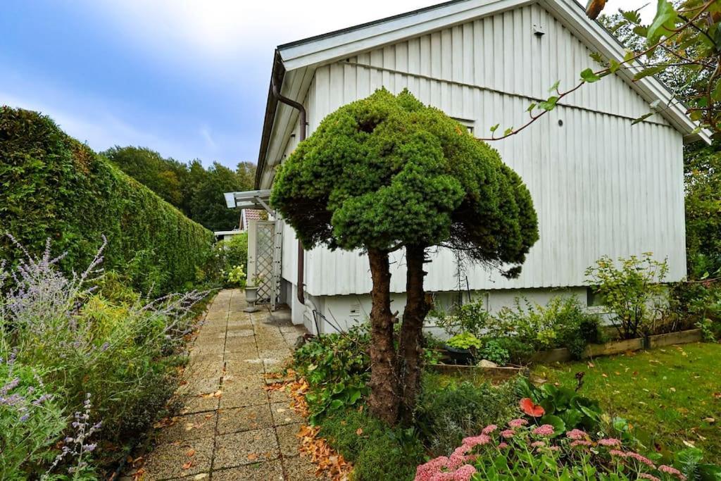 House For Workers & Familys Volvo Villa กอเทนเบิร์ก ภายนอก รูปภาพ